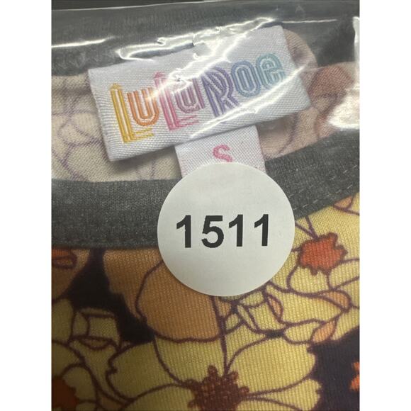 LuLaRoe Randy‎ 3/4 sleeve baseball tee floral print Shirt Women’s Size S - Picture 5 of 5